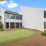 Harbour Villa 4232